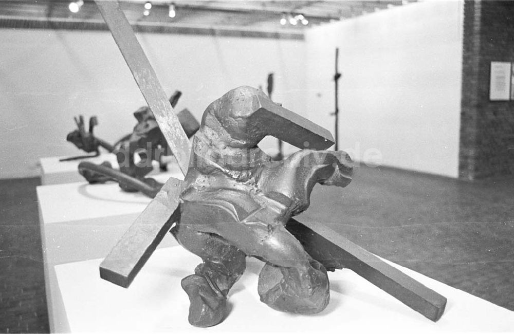 Berlin: Akademie der Künste Berlin-Weissensee/Stahlkunstausstellung 19.01.1993