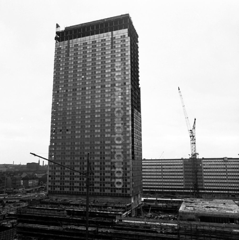 DDR-Bildarchiv: Berlin - Alexanderplatz - Autotunnel