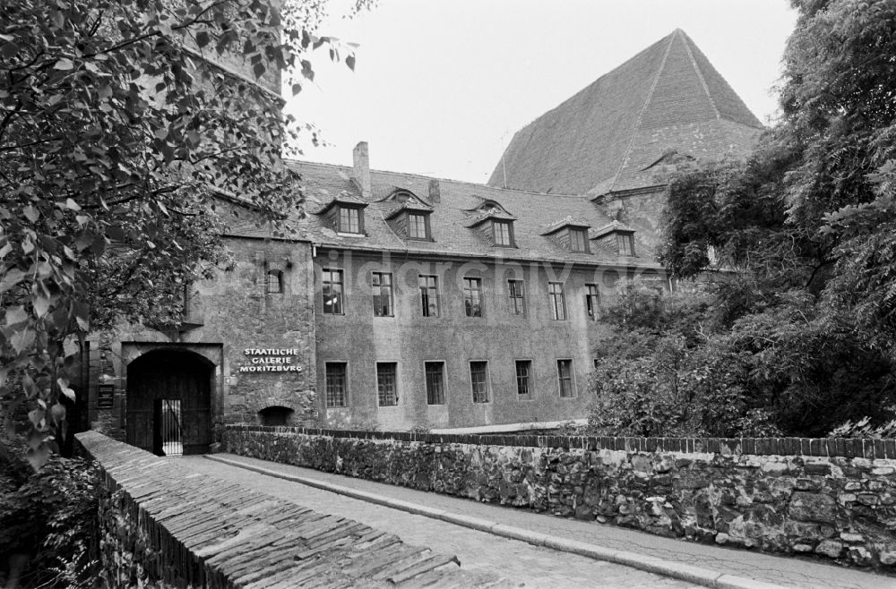 Halle (Saale): Außenansicht Kunstmuseum Moritzburg in Halle (Saale) in der DDR