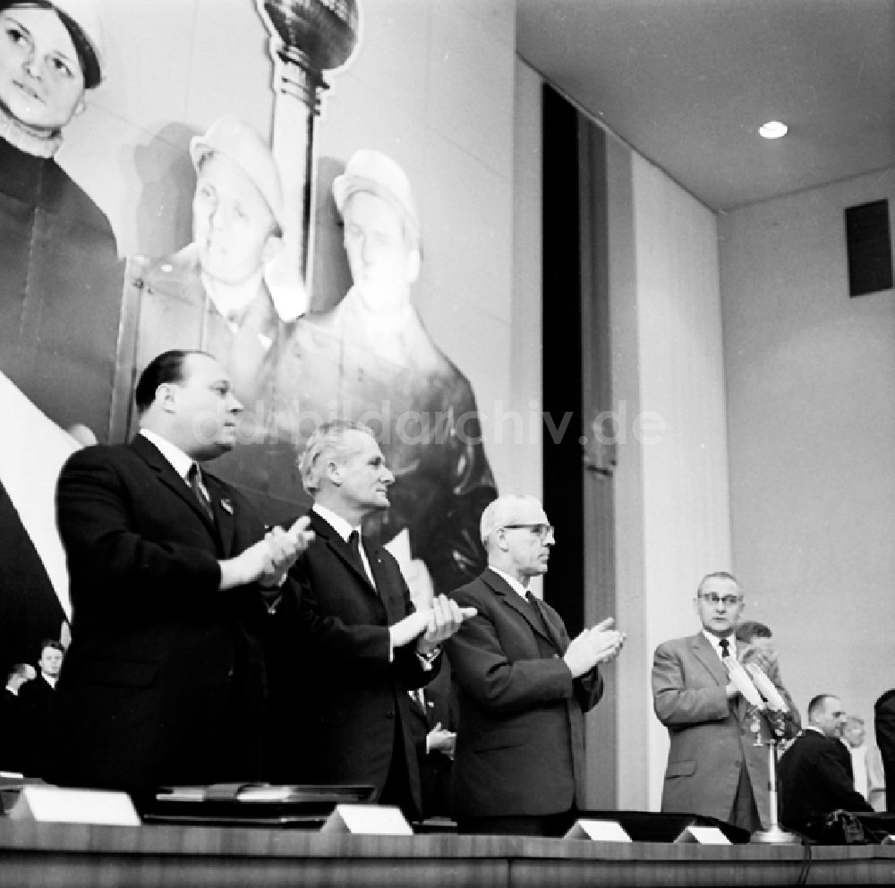 DDR-Fotoarchiv: Berlin - 5. Baukonferenz in Berlin