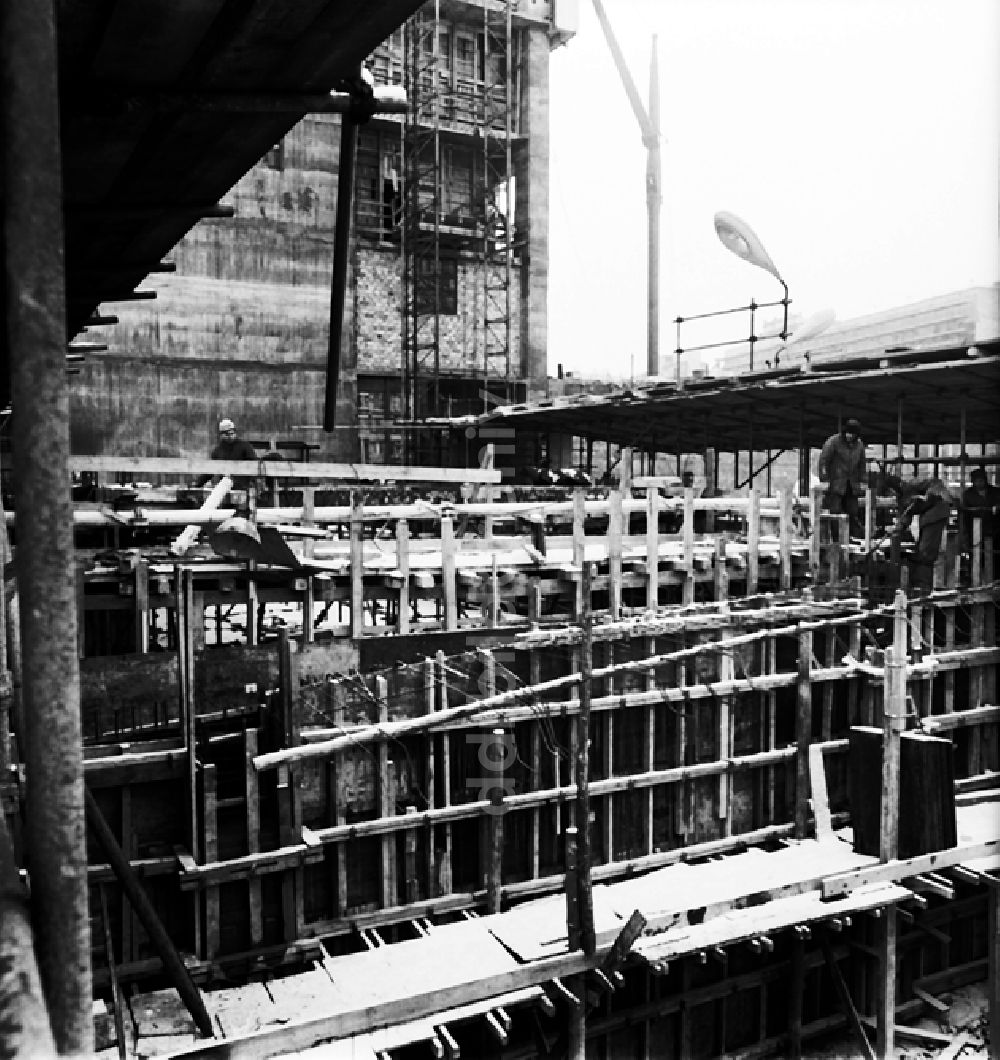 Berlin: Baustelle am Alexanderplatz