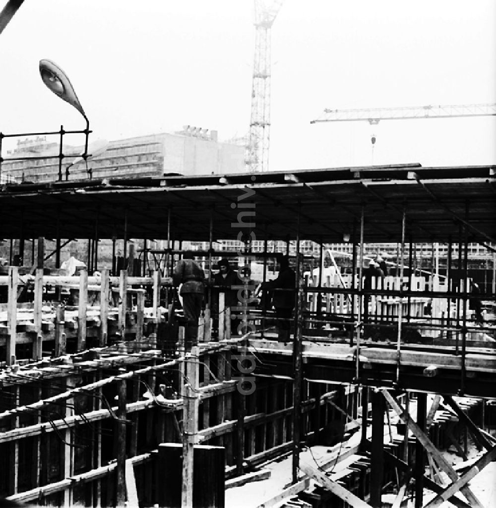 DDR-Fotoarchiv: Berlin - Baustelle am Alexanderplatz