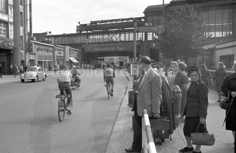 DDR-Fotoarchiv: Berlin - Berlin - An der Friedrichstraße 1957