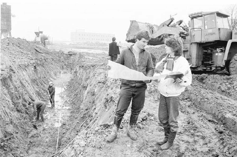 Berlin - Hohenschönhausen: Berlin Hohenschönhausen - Großbaustelle Foto: Lenke Nr.: 514