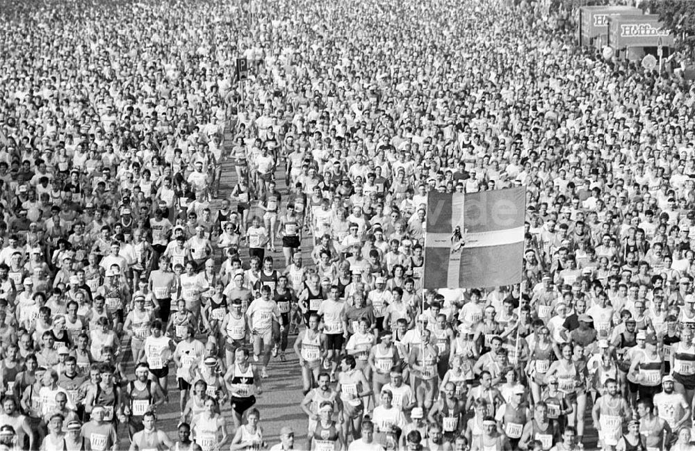 DDR-Bildarchiv: Berlin - Berlin Marathon 1992 27.09.1992