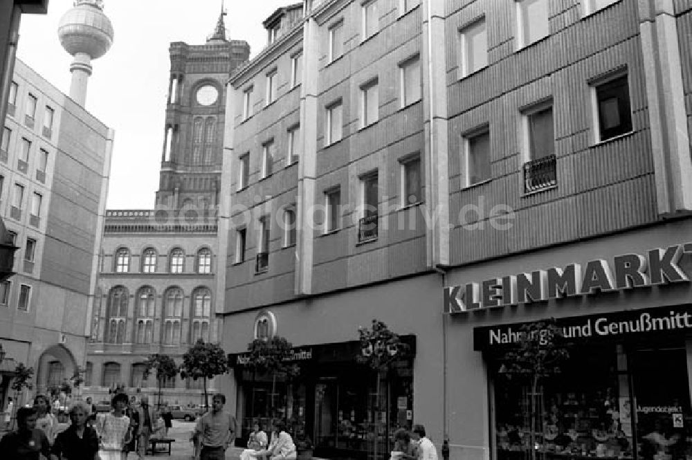 Berlin: 28.05.1986 Berlin-Mitte rund um das Marx-Engels-Forum.