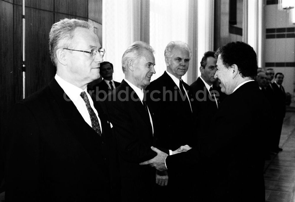 Berlin: Berlin Neujahrsempfang für das Dipl. Korps 15.01.90 Foto: Lange Umschlagnummer: 0074