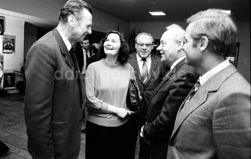 DDR-Bildarchiv: Madgeburg - Bezirksdelegiertenkonferenz in Magdeburg mit Harry Tisch (Foto) Umschlagnr.: 148 Foto: Bonitz