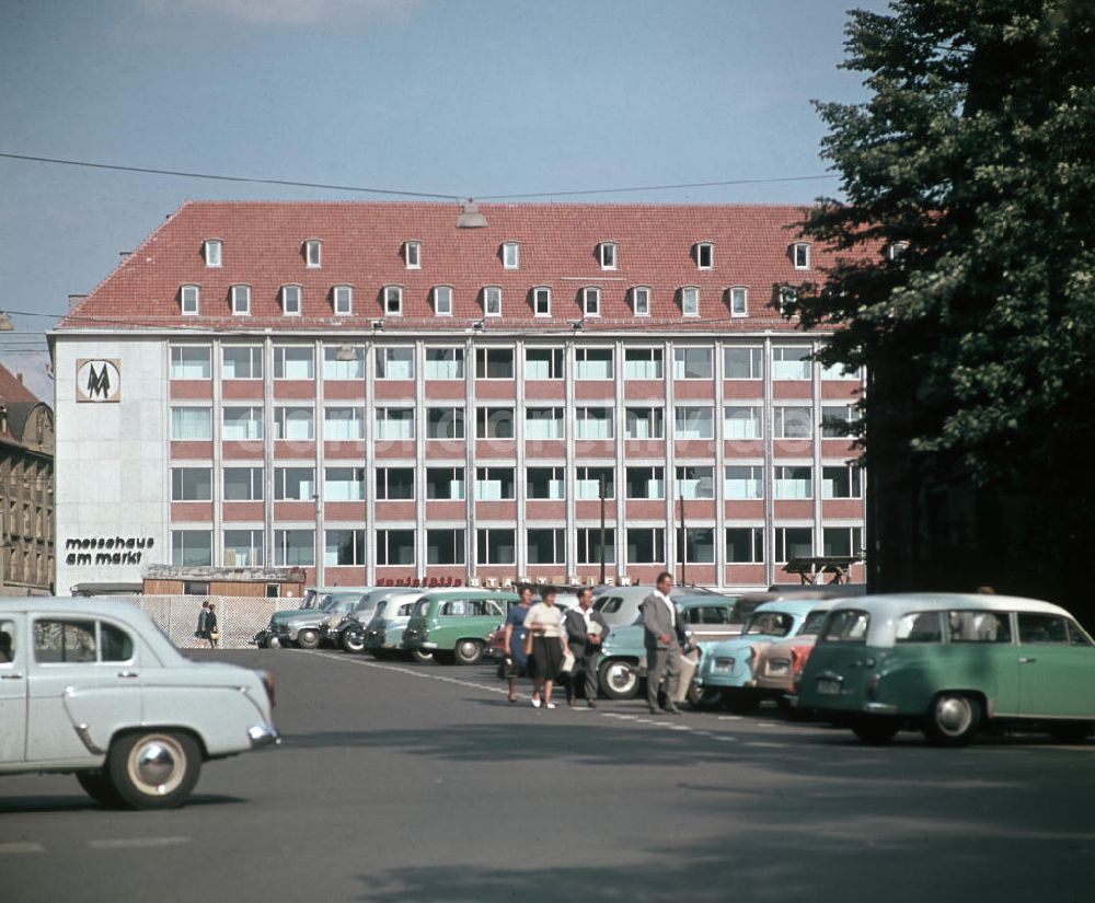 DDR-Bildarchiv: Leipzig - DDR - Messehaus in Leipzig 1959