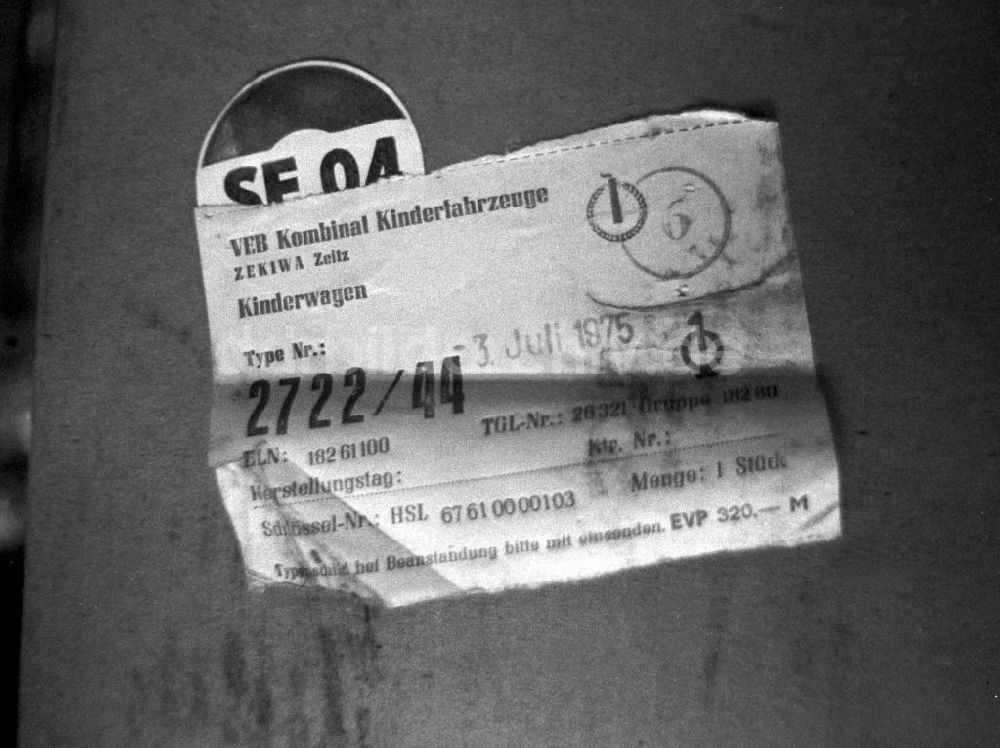 Berlin: DDR - Warenschild 1975