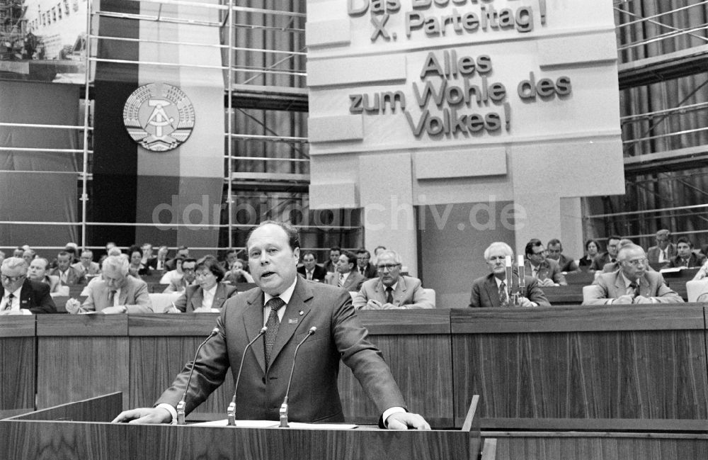 DDR-Bildarchiv: Berlin - Delegiertenkonferenz zur 7. Baukonferenz in Berlin in der DDR