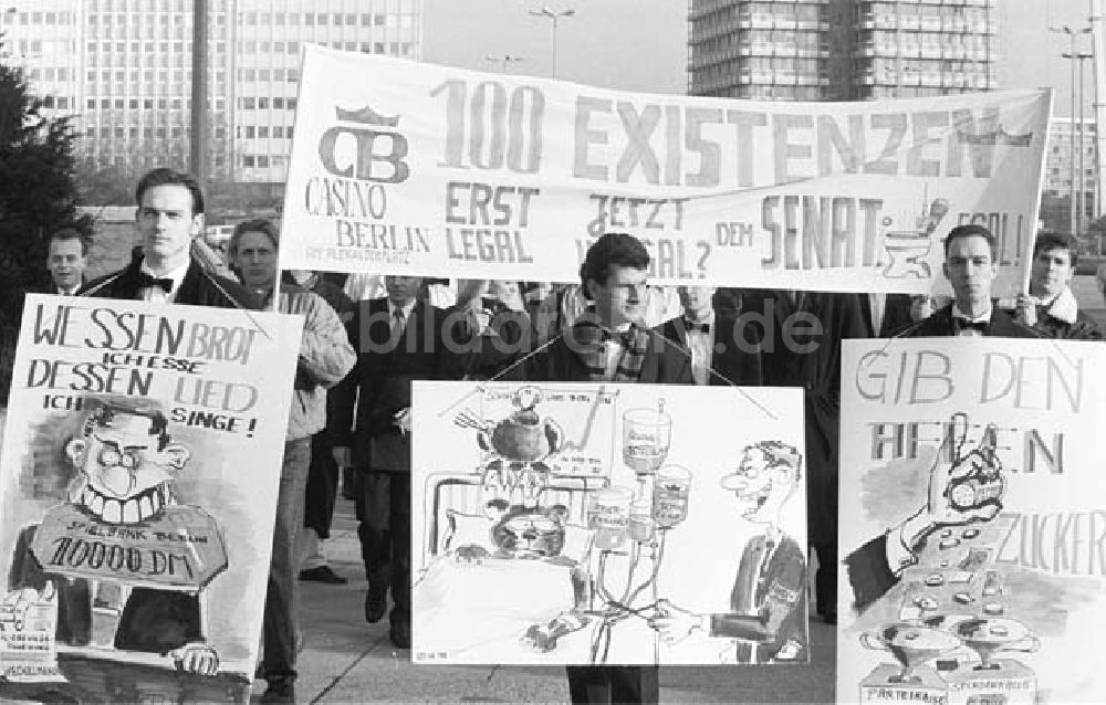 DDR-Fotoarchiv: Berlin - Demonstration gegen Casino-Berlin-Schließungspläne 17.12.1992