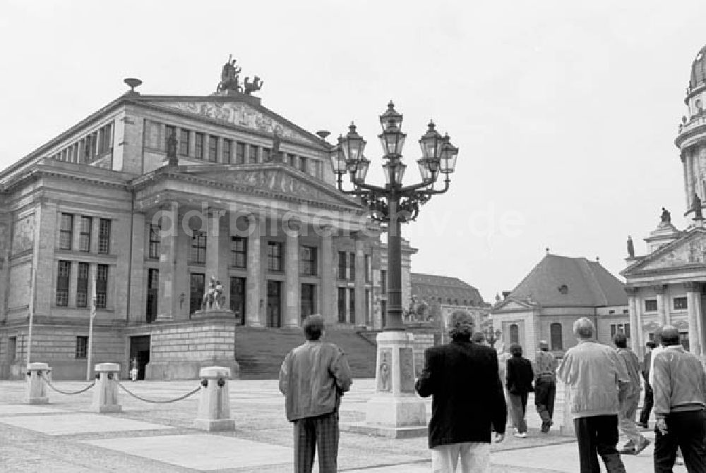 Berlin: 26.09.1986 Egon Krenz empfängt kanadischen Sportminister Otto Je