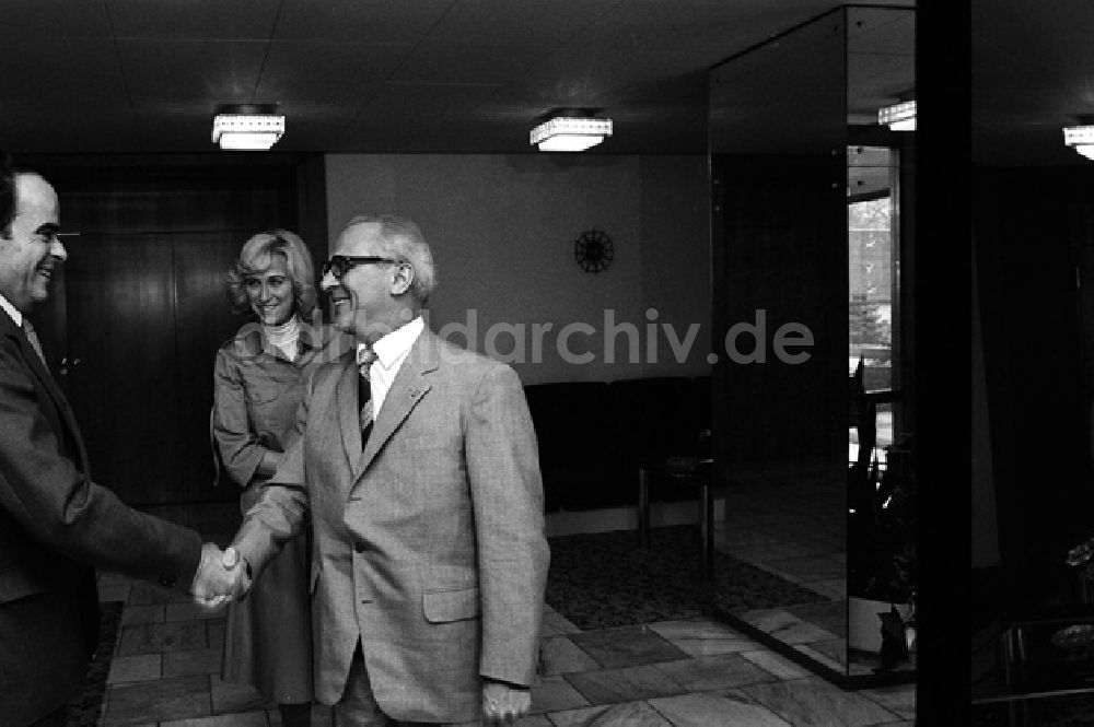 Berlin: Empfang Geoges Marchais (Frankreich) von Erich Honecker. (499)