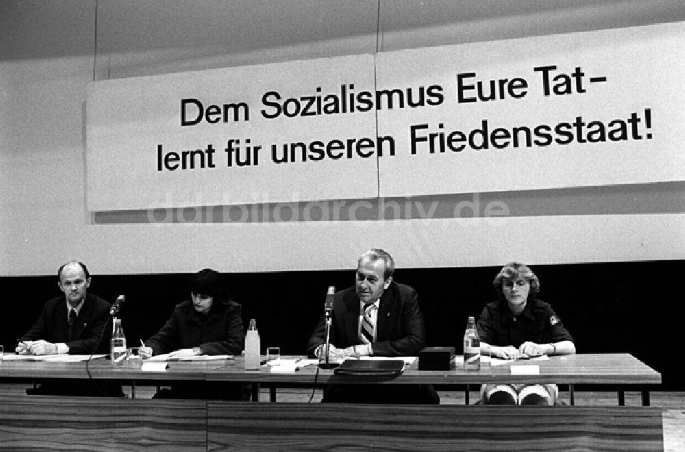 DDR-Fotoarchiv: Berlin - FDJ-Forum mit K. Naumann (481)