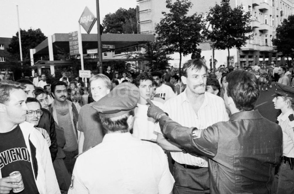 Berlin-Moabit: Foto: Lange Umschlag 1085