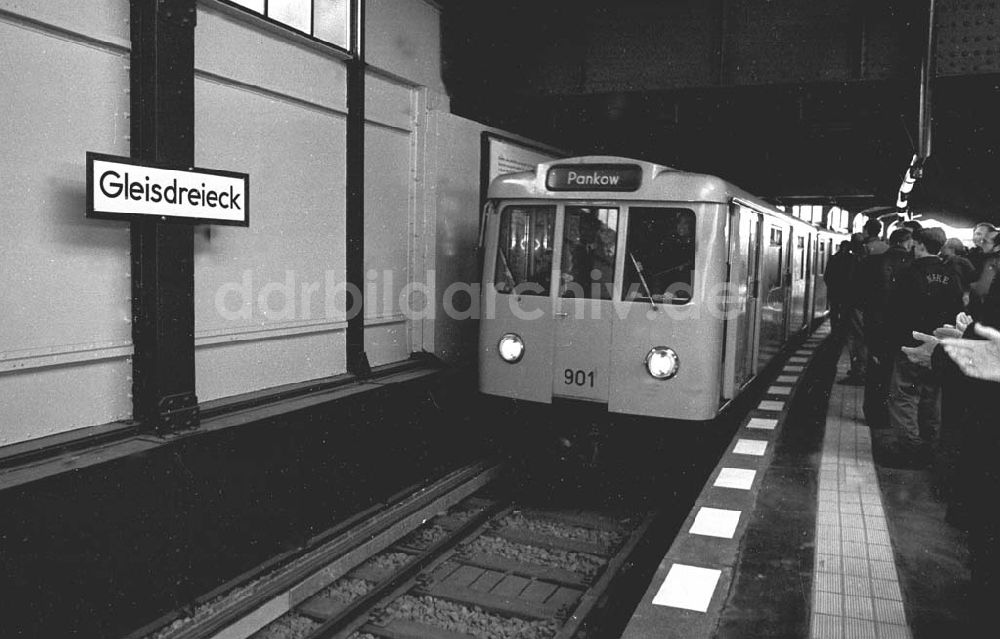 DDR-Fotoarchiv: Berlin - Foto: Lange Umschlagsnr.: 1993-292 (a