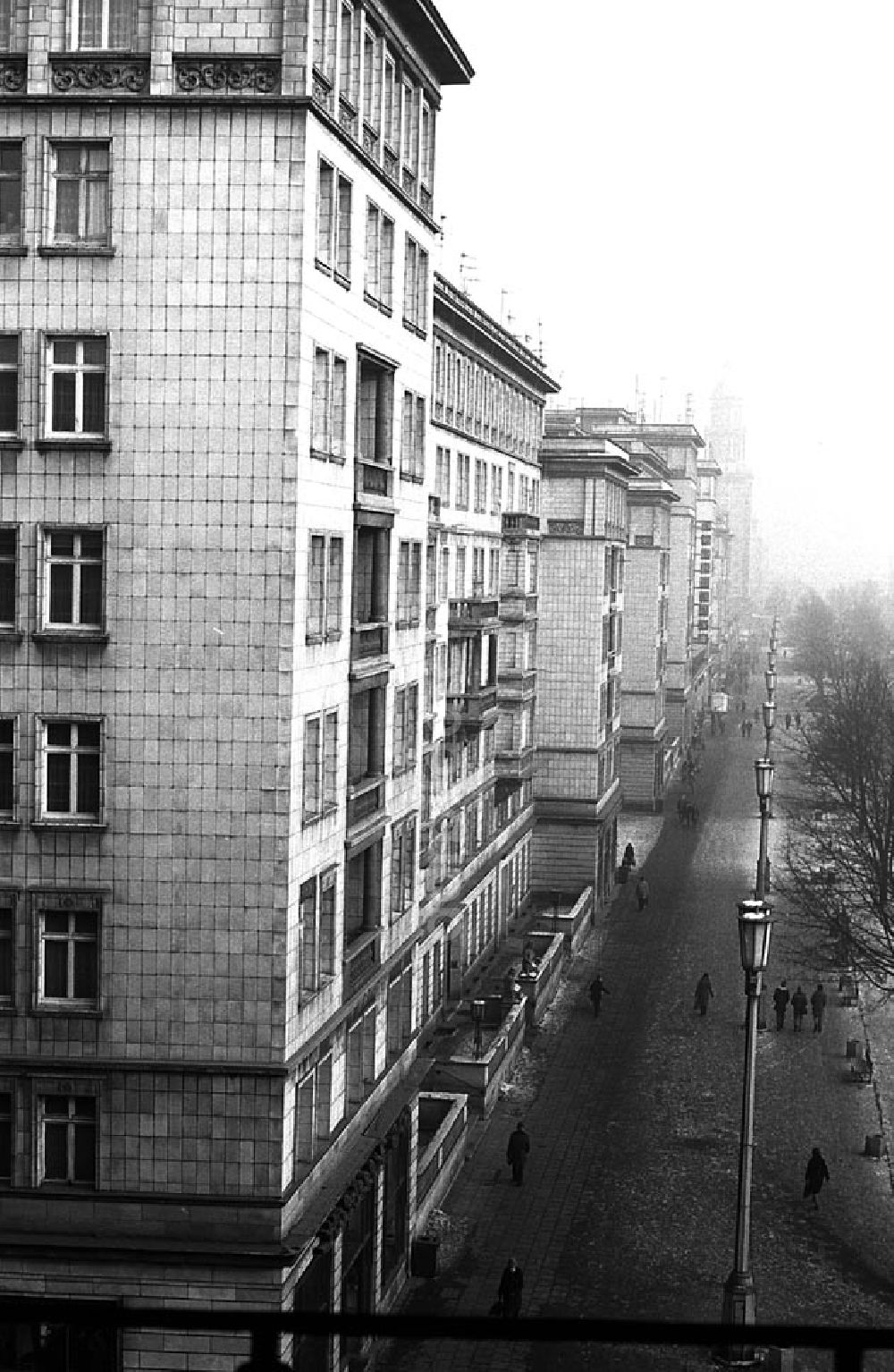 DDR-Fotoarchiv: Beerlin - Frankfurter Allee 25-27 in Berlin