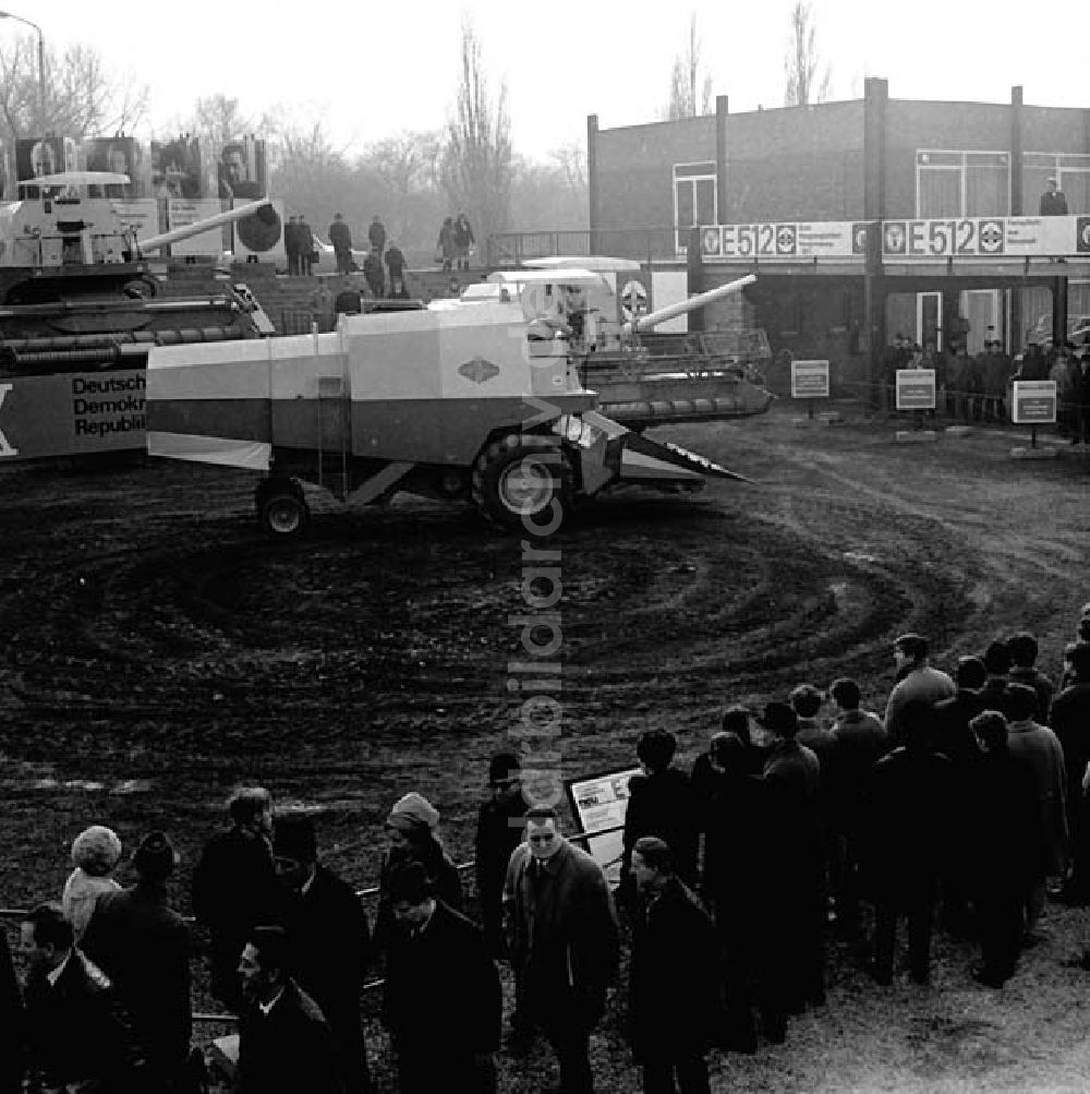 DDR-Bildarchiv: Leipzig - Frühjahrsmesse in Leipzig