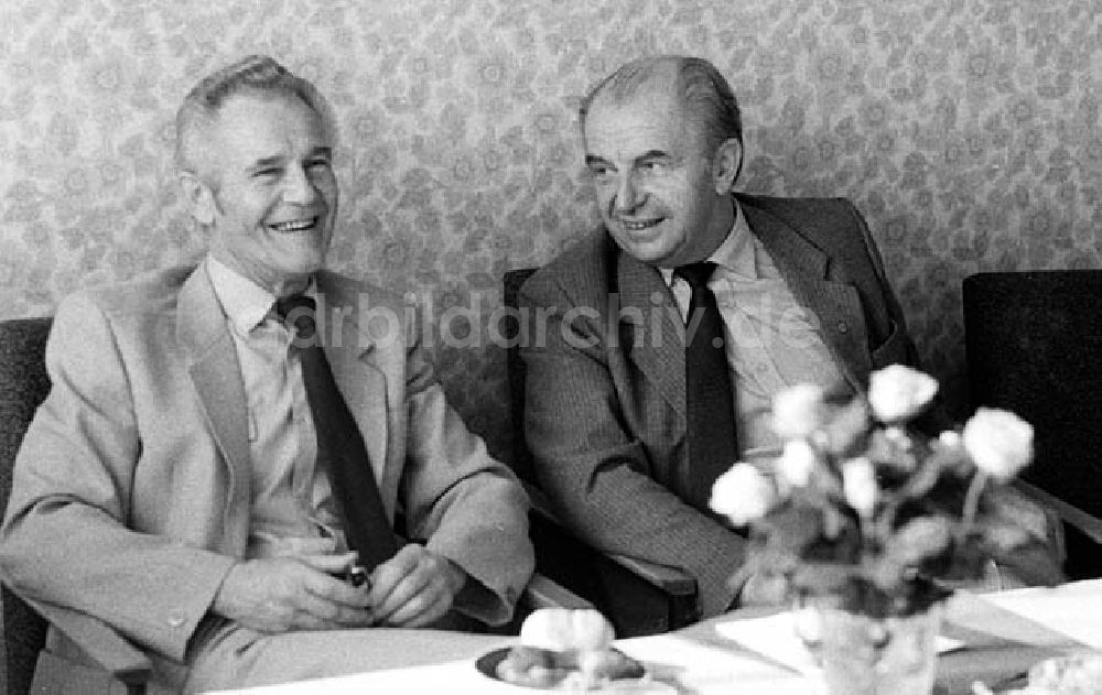 DDR-Fotoarchiv: - 60. Geburtstag von Horst Järnecke Umschlagnr.: 1063 Foto: Schönfeld