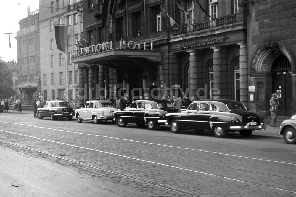 DDR-Bildarchiv: Leipzig - Hotel International in Leipzig