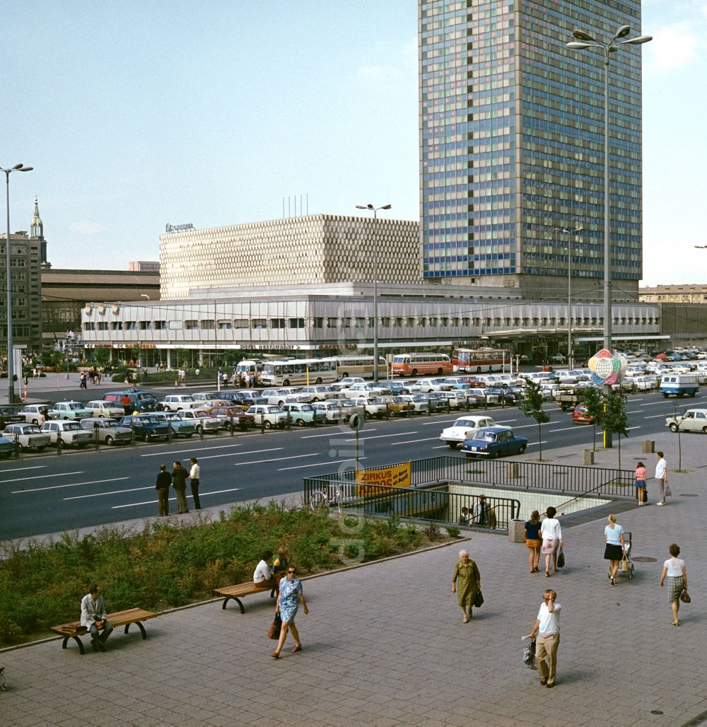 Berlin: Hotelgebäude Hotel Stadt Berlin in Berlin in der DDR