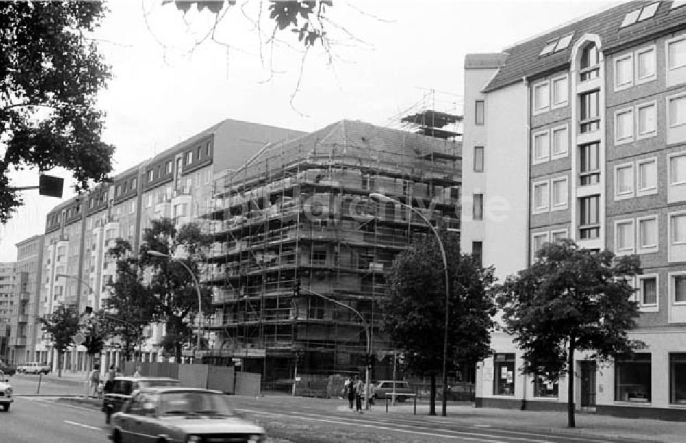 DDR-Fotoarchiv: Berlin - Innerstädtischer Wohnungsbau Wilhelm-Pieck-Strasse Umschlagnr.: 810 Foto: Bonitz