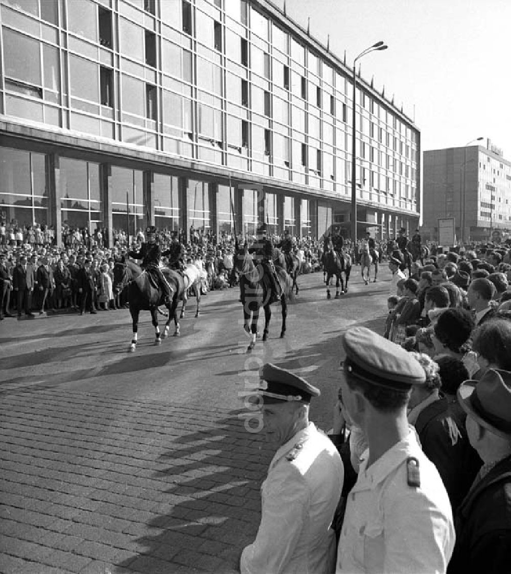 DDR-Bildarchiv: Leipzig - 800 Jahrfeier in Leipzig. Foto: Schönfeld