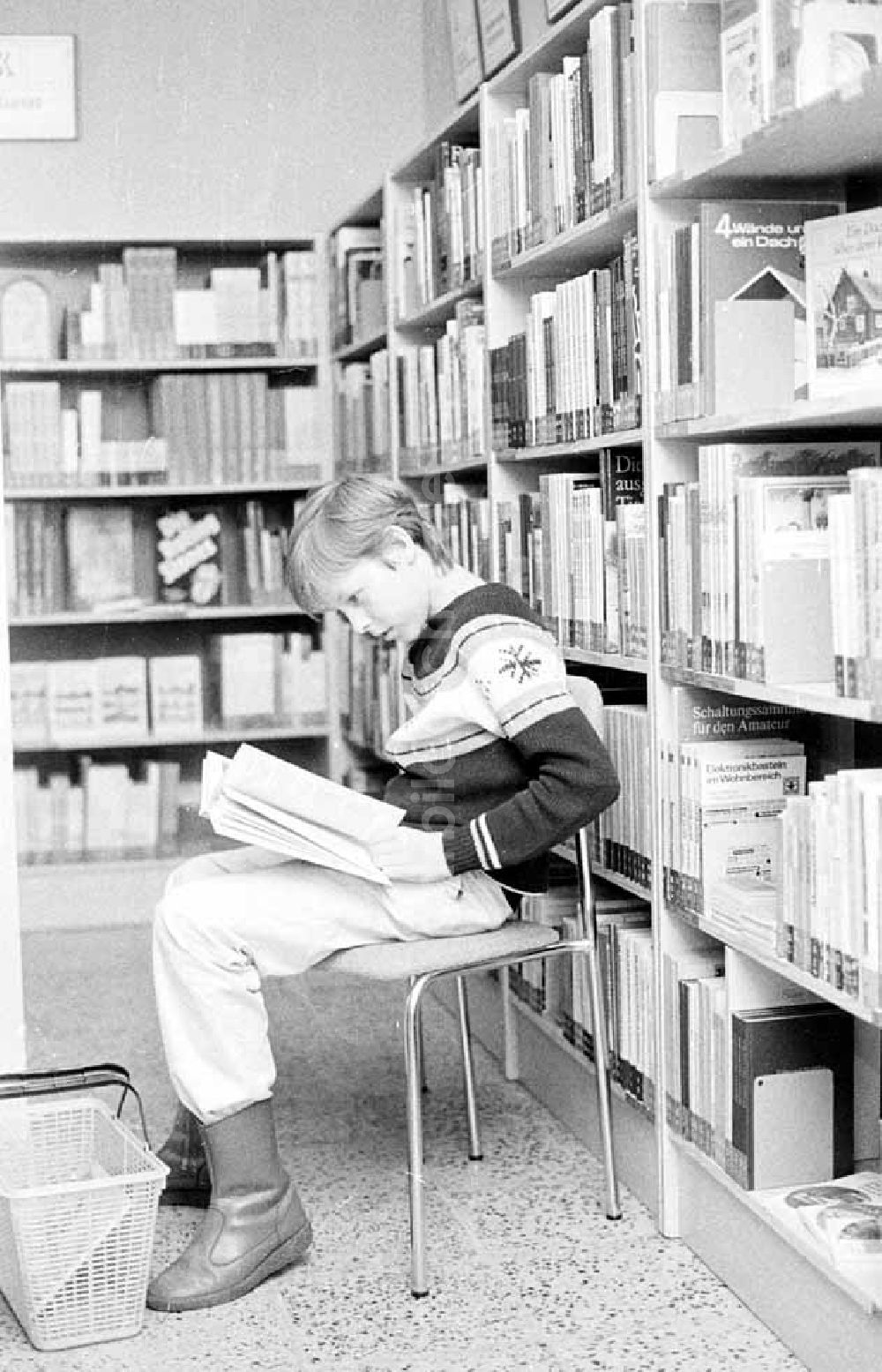 Berlin: Kinderbibliothek Hagenower-Ring Berlin Foto: Winkler