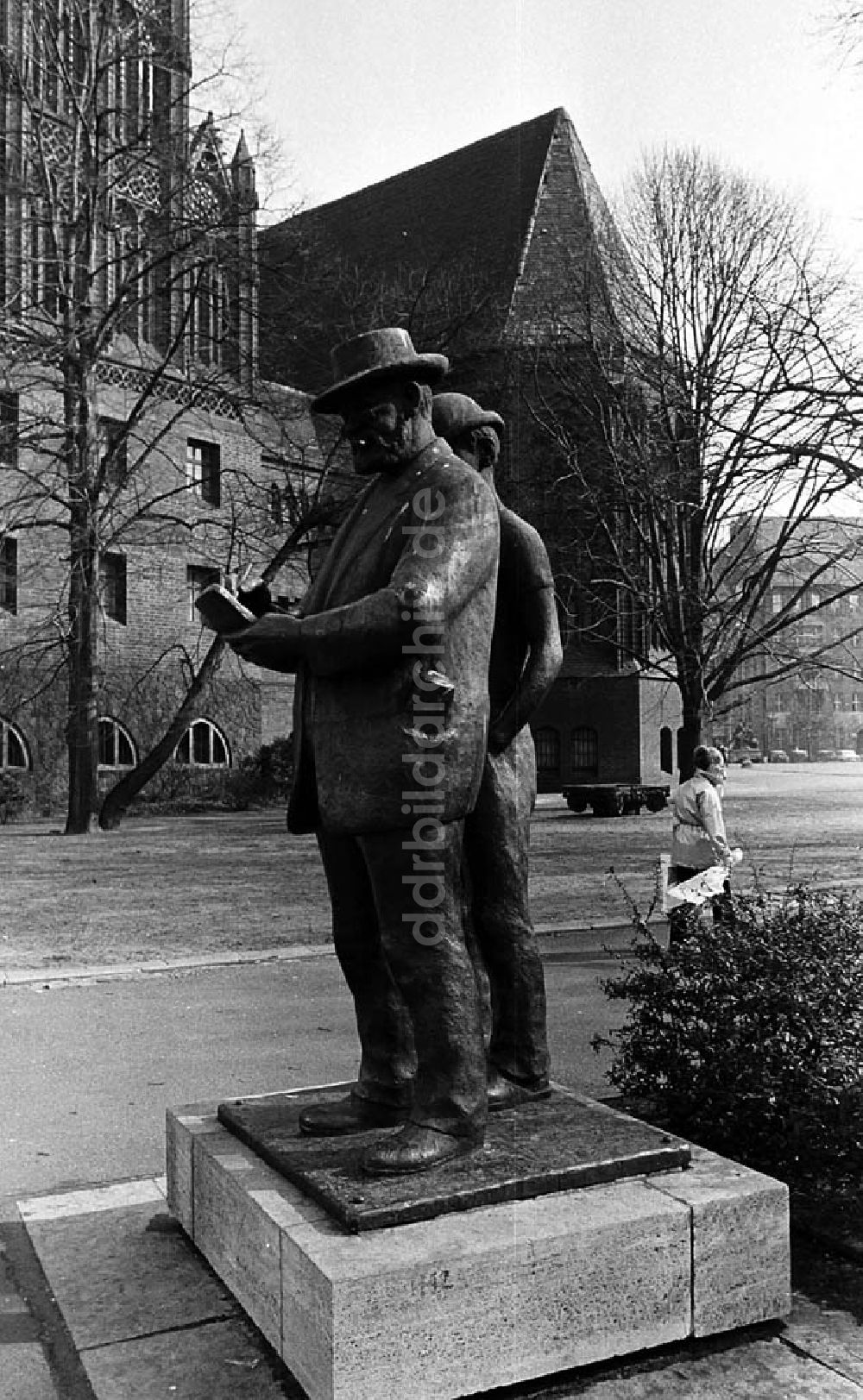 Berlin: Köllnischer Park in Berlin Umschlagnr.: 253 Foto: Winkler