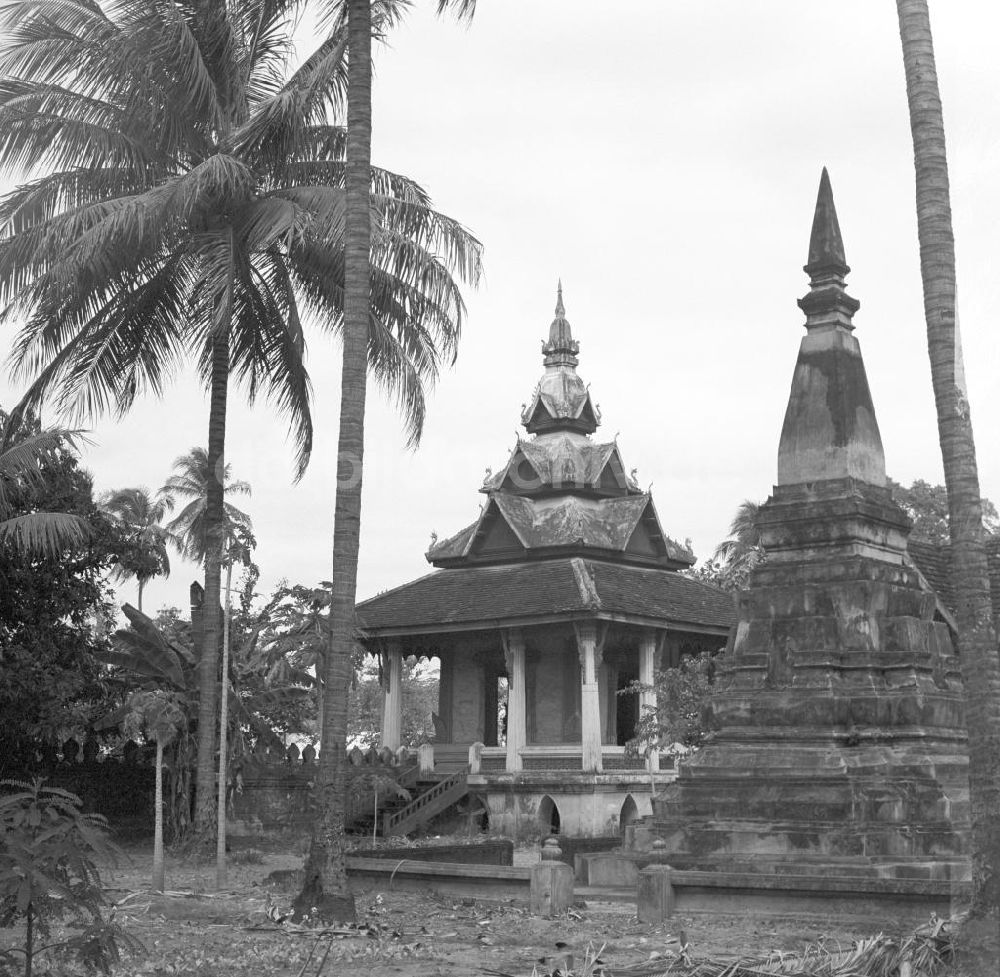 DDR-Bildarchiv: Vientiane - Laos historisch - Tempel in Vientiane 1976