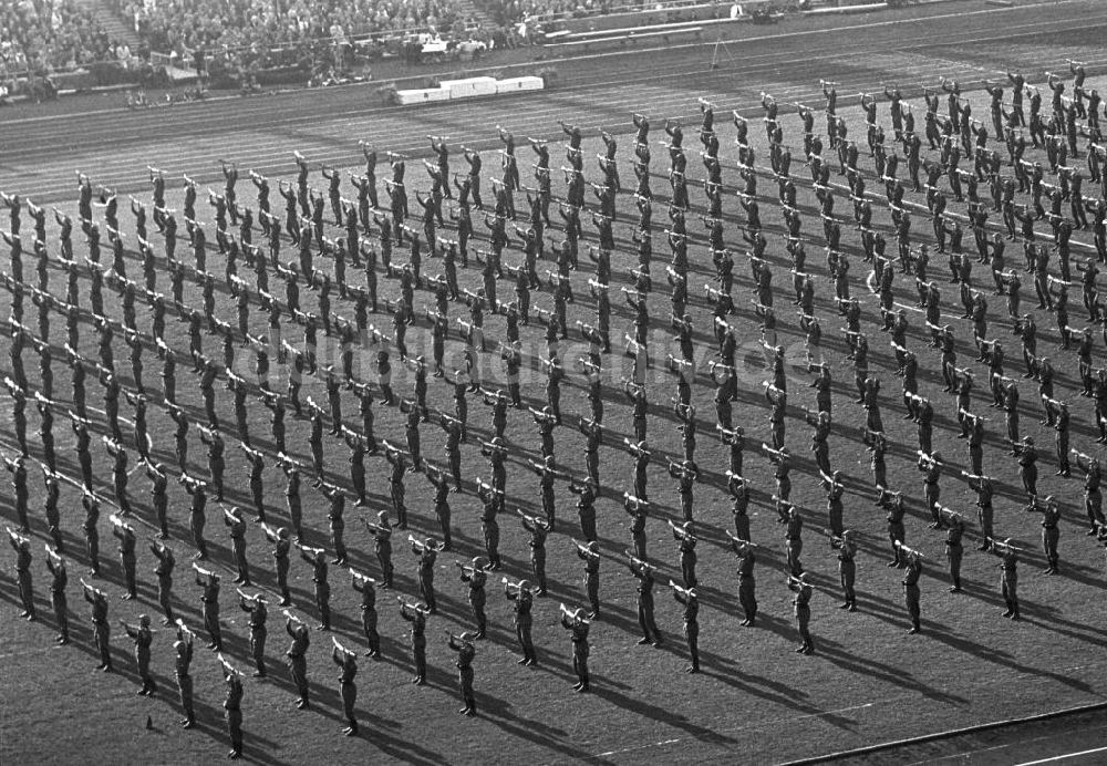 DDR-Bildarchiv: Leipzig - Leipzig - Armeespartakiade 1958