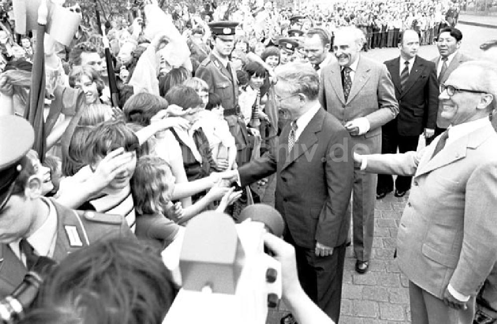 Leipzig: Leipzig: Festessen mit dem mongolischen Staatschef Jumshagin Zedenbal in Leipzig. Foto: Schönfeld