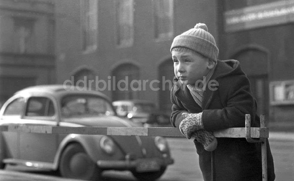 DDR-Bildarchiv: Leipzig - Leipzig - Junge 1961