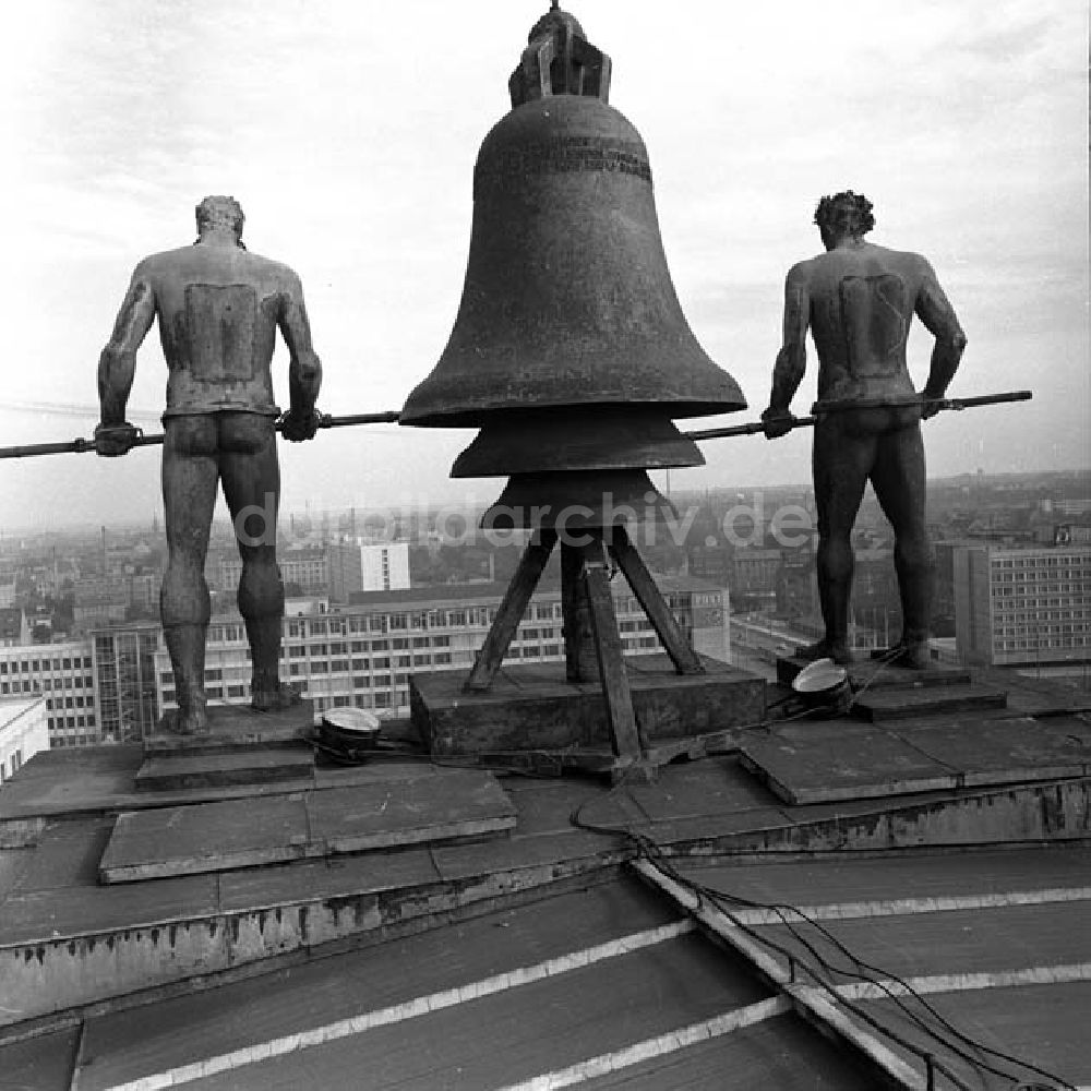 DDR-Fotoarchiv: Leipzig - Leipzig: Leipziger 800 Jahrfeier,Historische Gebäude. Foto: Schönfeld