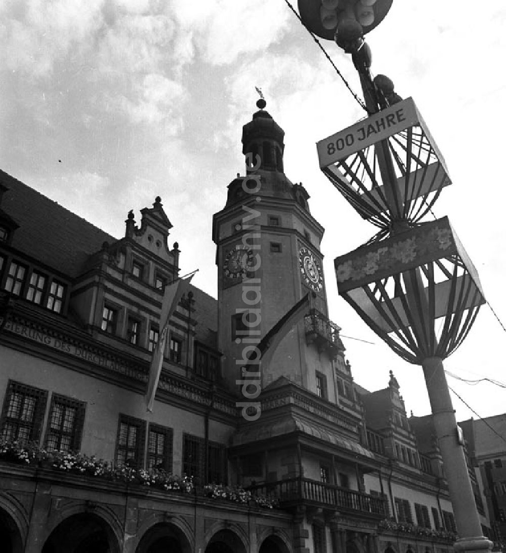 DDR-Fotoarchiv: Leipzig - Leipzig: Leipziger 800 Jahrfeier,Historische Gebäude. Foto: Schönfeld