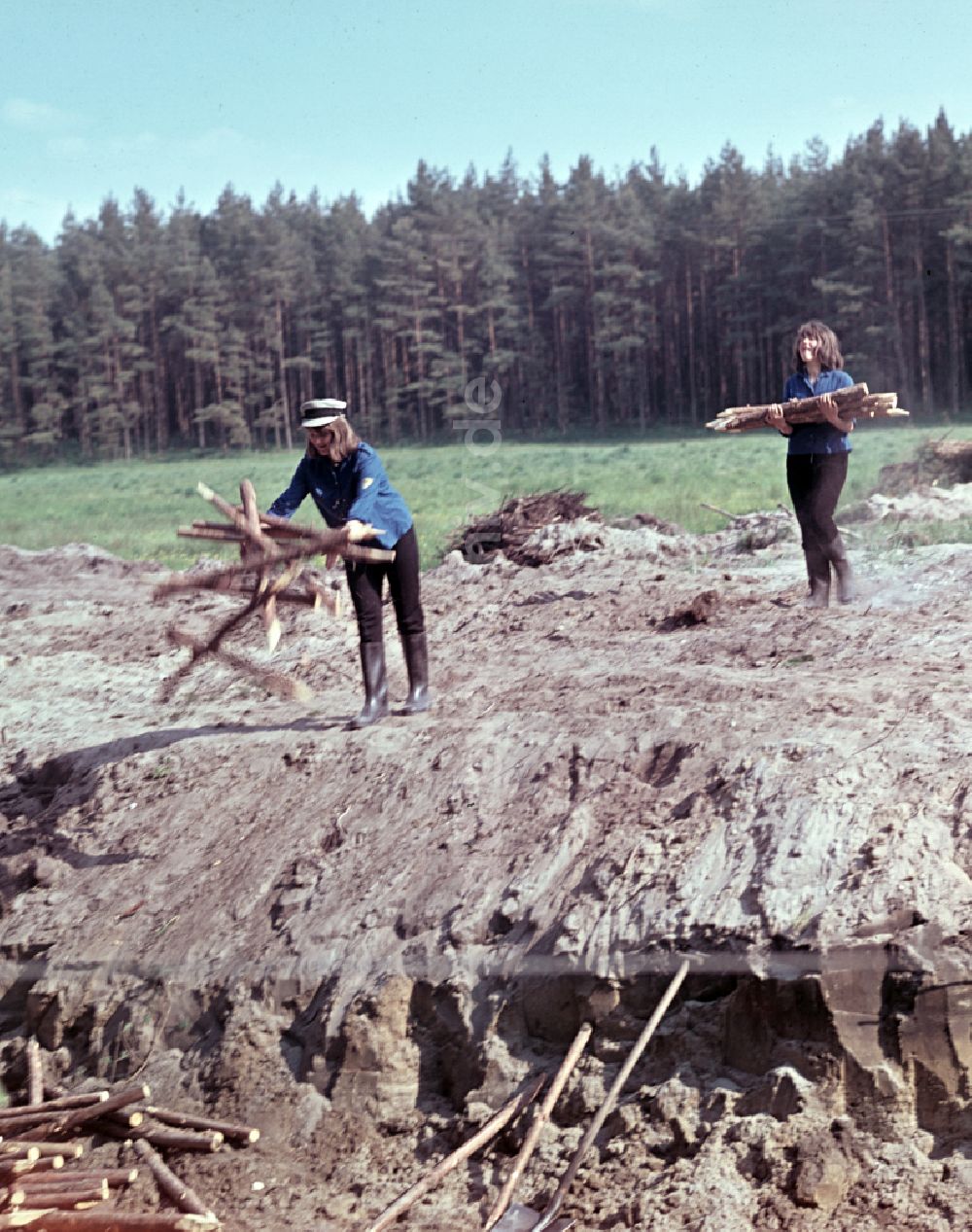 Nauen: Melioration in Nauen in der DDR