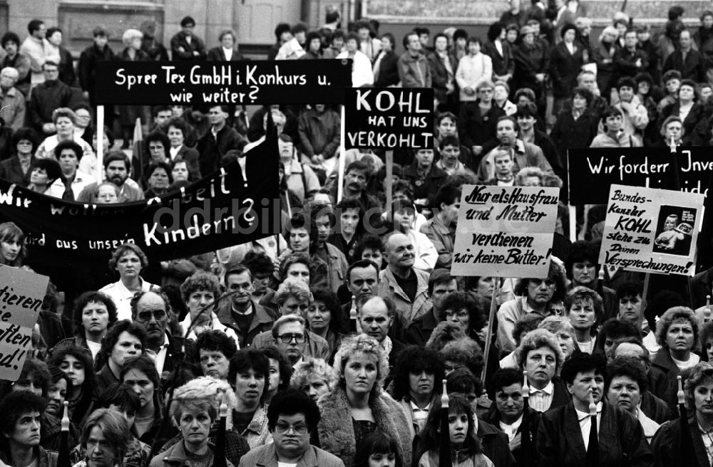 DDR-Fotoarchiv: - Montagsdemo in Cottbus Umschlagnummer: 7284