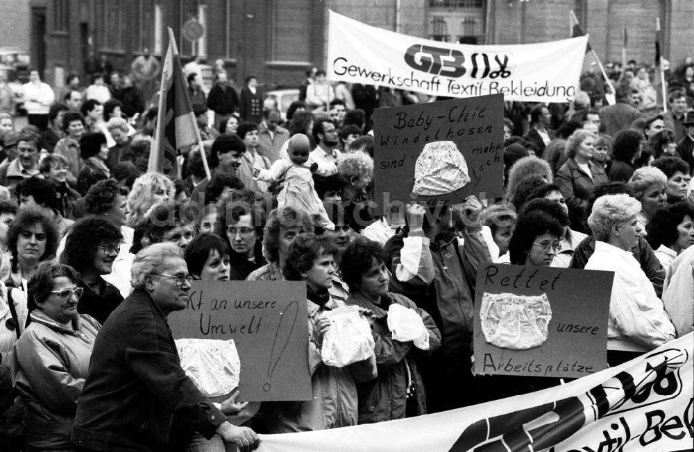 : Montagsdemo in Cottbus Umschlagnummer: 7284