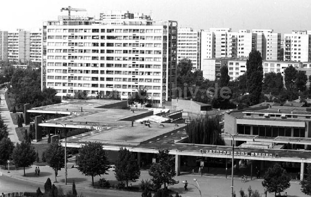 DDR-Fotoarchiv: Berlin - Panoramen in Bukharest Neubauviertel Foto: Schönfeld