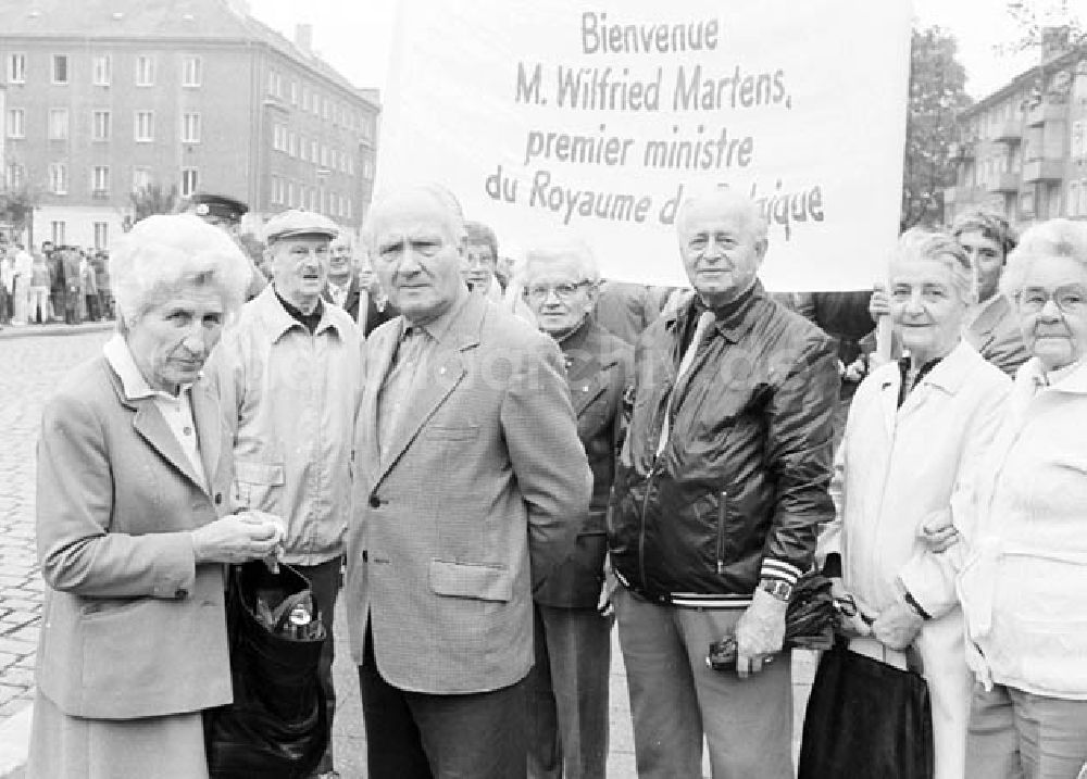 Berlin: Parteigruppe beim Empfang von Wilfried Martens (Belgien) in der Ossietzkystrasse Umschlagnr