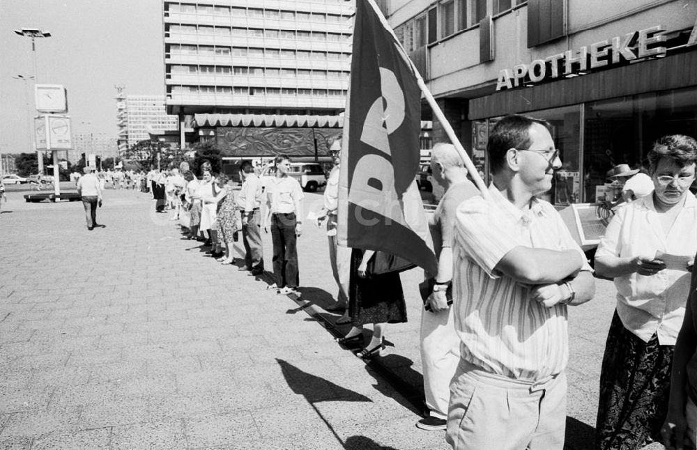 Berlin: PDS vor Treuhand Umschlagnummer: 580