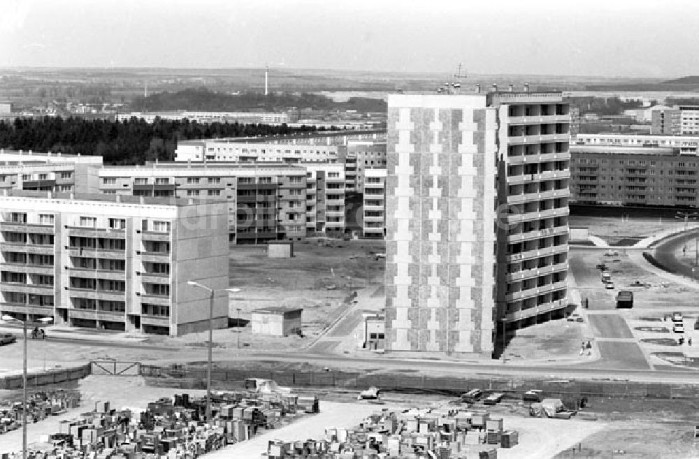 DDR-Fotoarchiv: Neubrandenburg - Plattenbauten in Neubrandenburg
