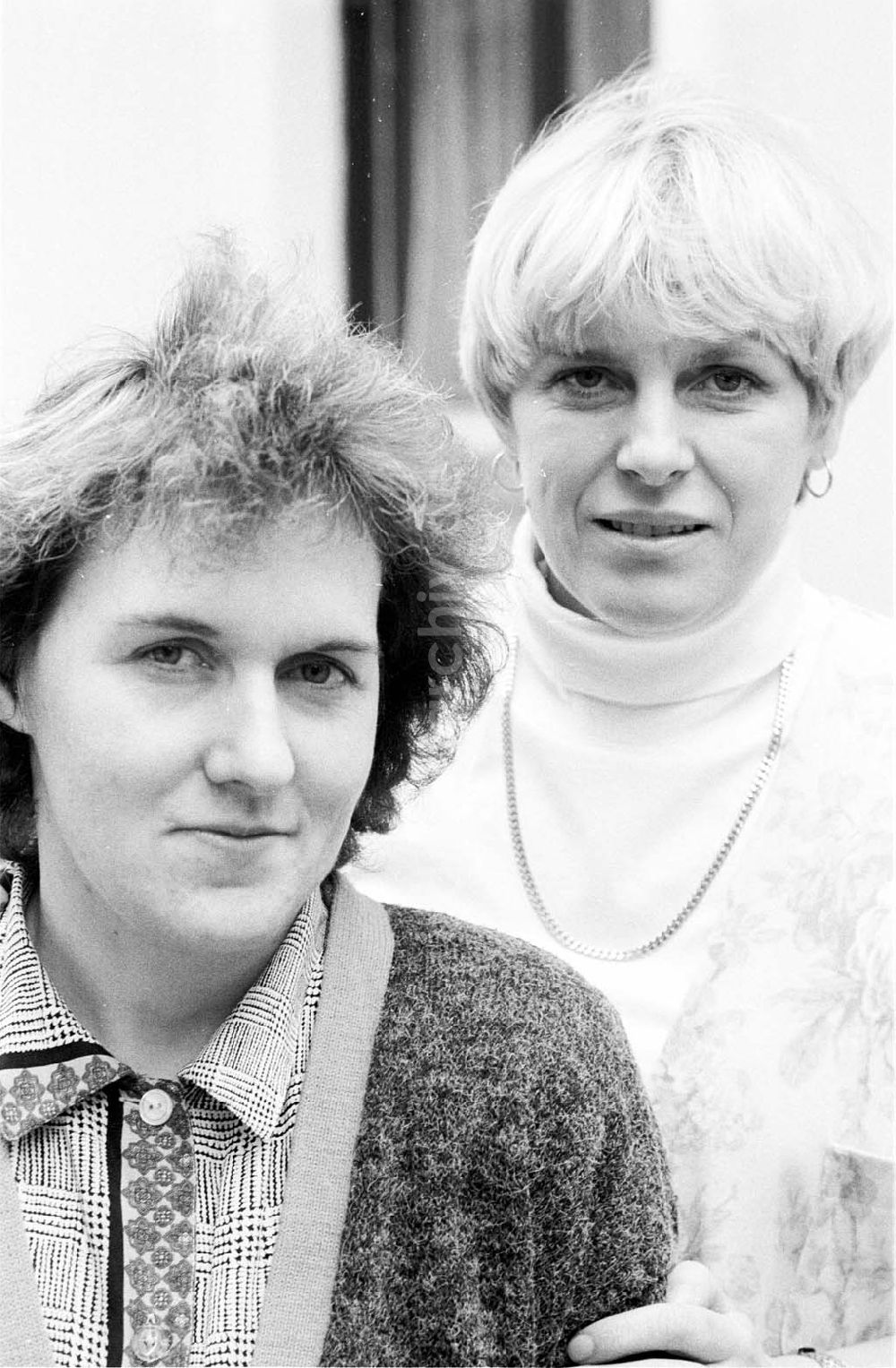 DDR-Fotoarchiv: Berlin - Portrait Andrea Haase u. Rosa Maria-Wernert 21.12.1992