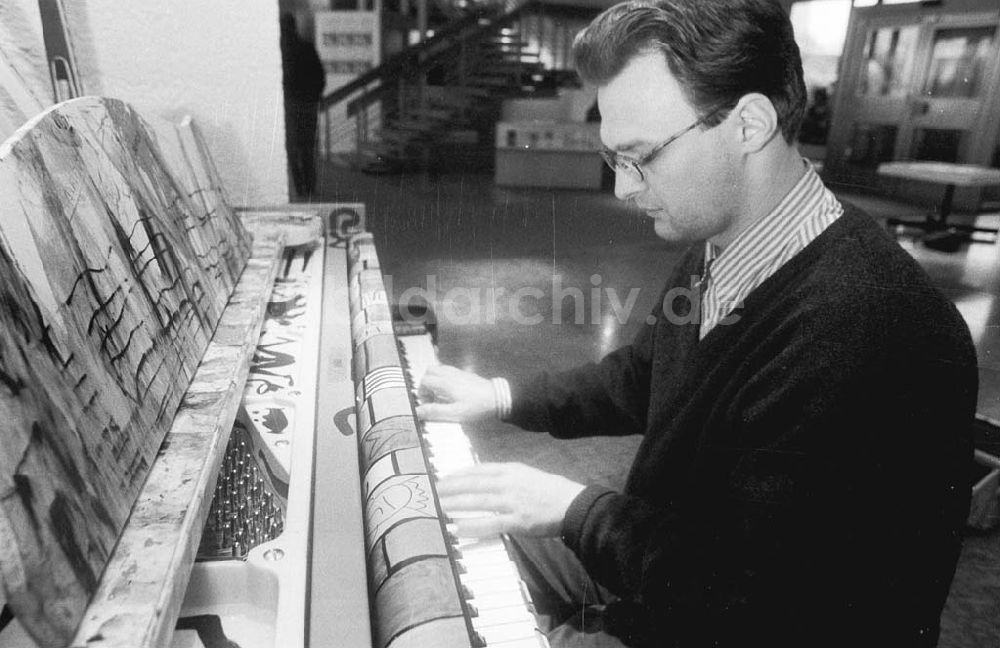 DDR-Bildarchiv: Berlin - Portrait Justus Blumenstein 06.11.1992