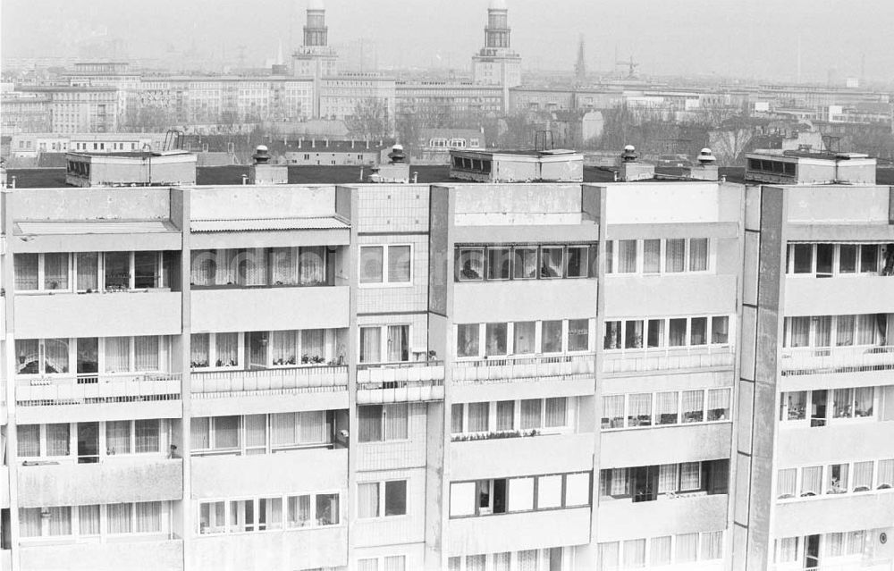 Berlin: Rüdersdorfer Straße Asbestwohnungen, Berlin-Friedrichshain 16.03.1993