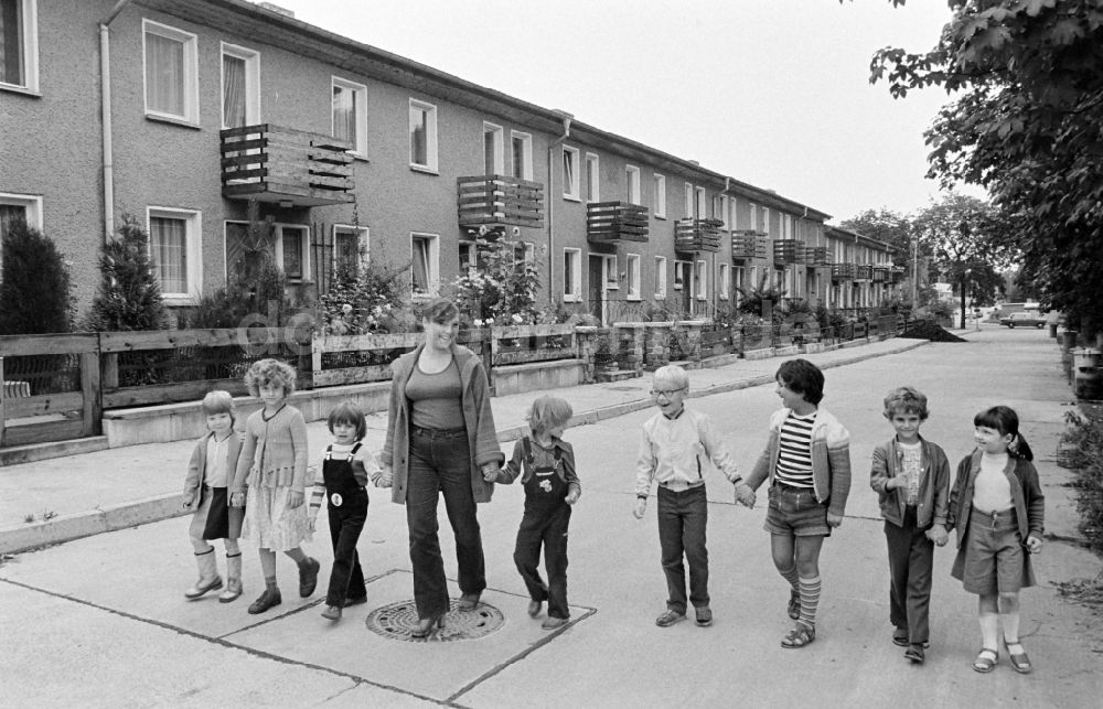 Berlin: Reihenhaus- Wohnanlage im Ortsteil Grünau in Berlin in der DDR