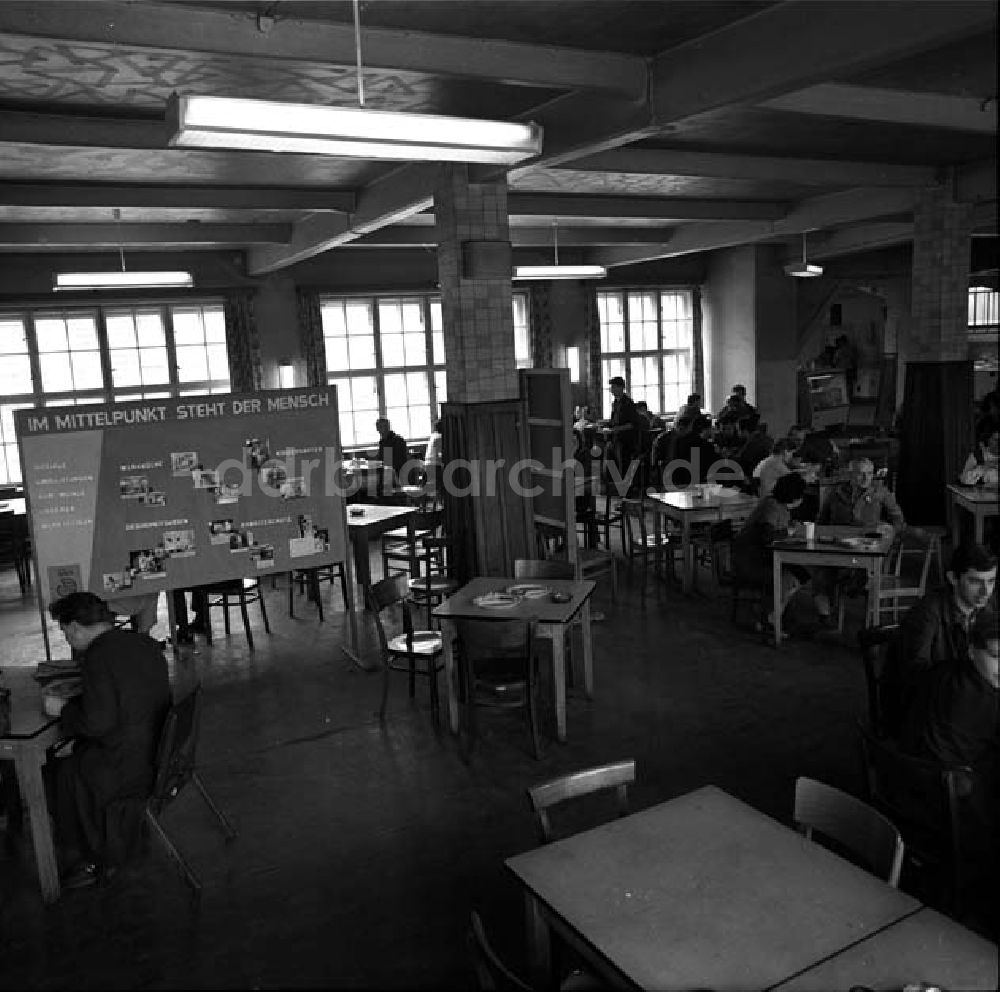 DDR-Fotoarchiv: Berlin - Reportage: Berliner Bremsenwerk Foto: Schönfeld