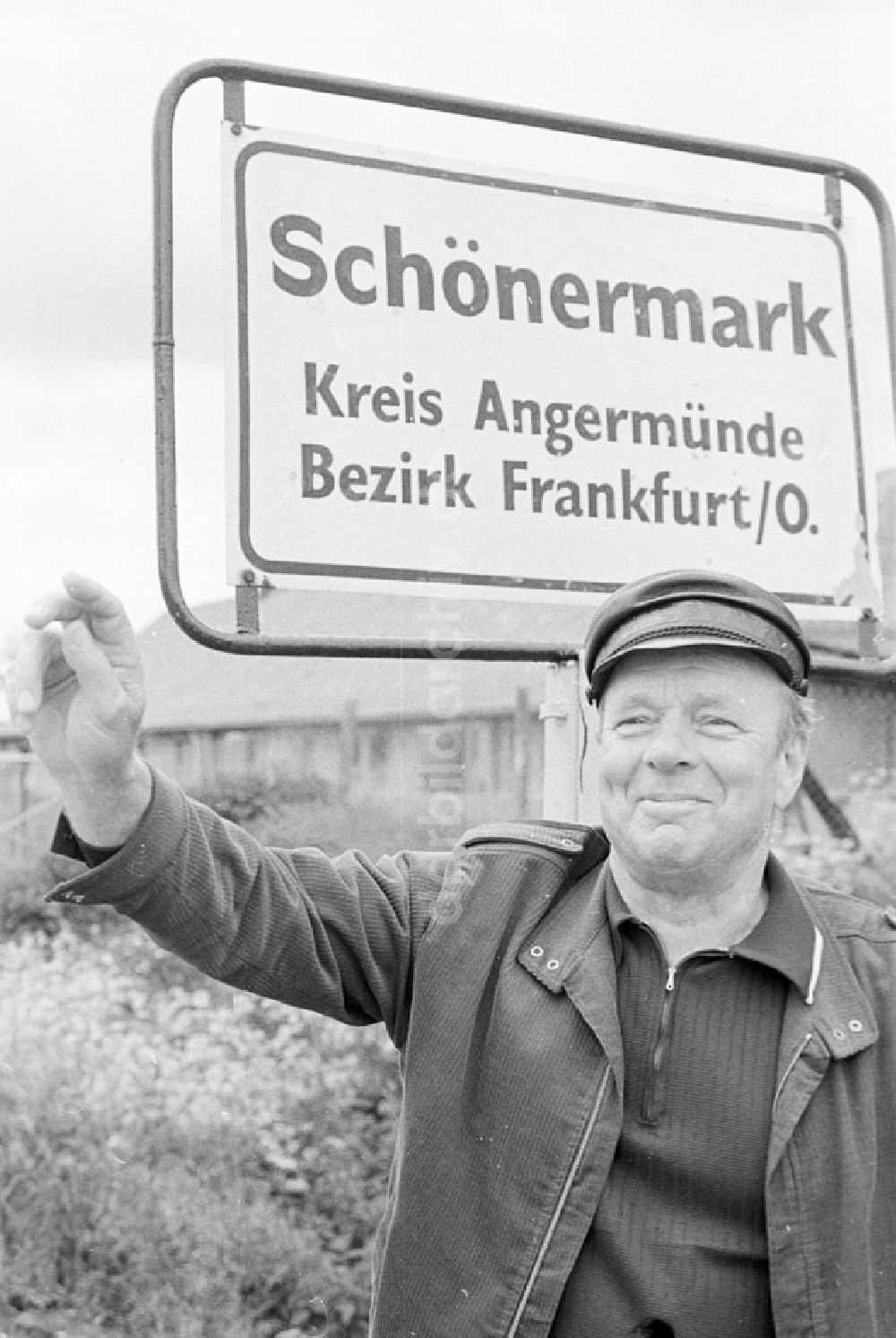 DDR-Fotoarchiv: Schönermark - Schönermark Brandenburg - Landkreis Uckermark Foto: Lenke Nr.: 678