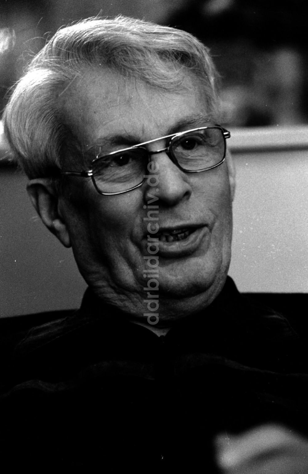 DDR-Fotoarchiv: Berlin - Schriftsteller Stephan Hermlin in Berlin in der DDR